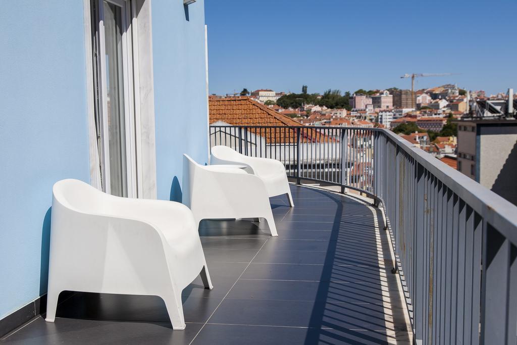 Joivy Joyful 2Br Apt With Terrace Nearby Sao Bento Palace Apartment Lisbon Exterior photo